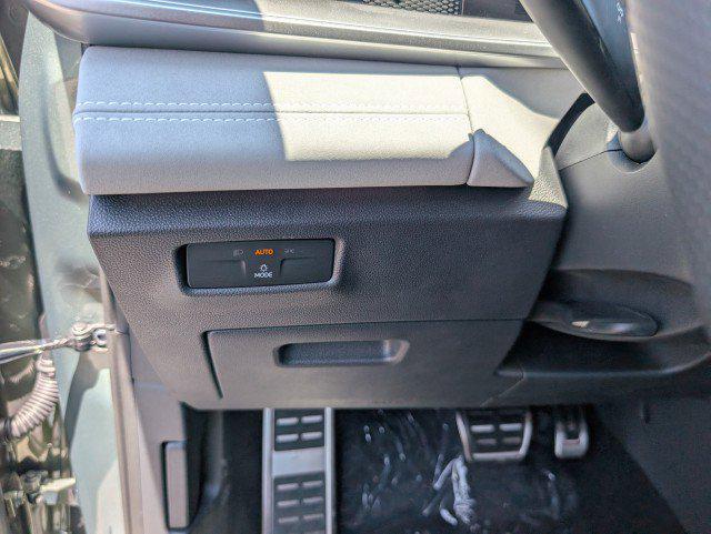 new 2025 Volkswagen Tiguan car, priced at $41,168