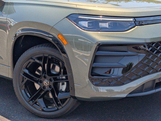 new 2025 Volkswagen Tiguan car, priced at $41,168