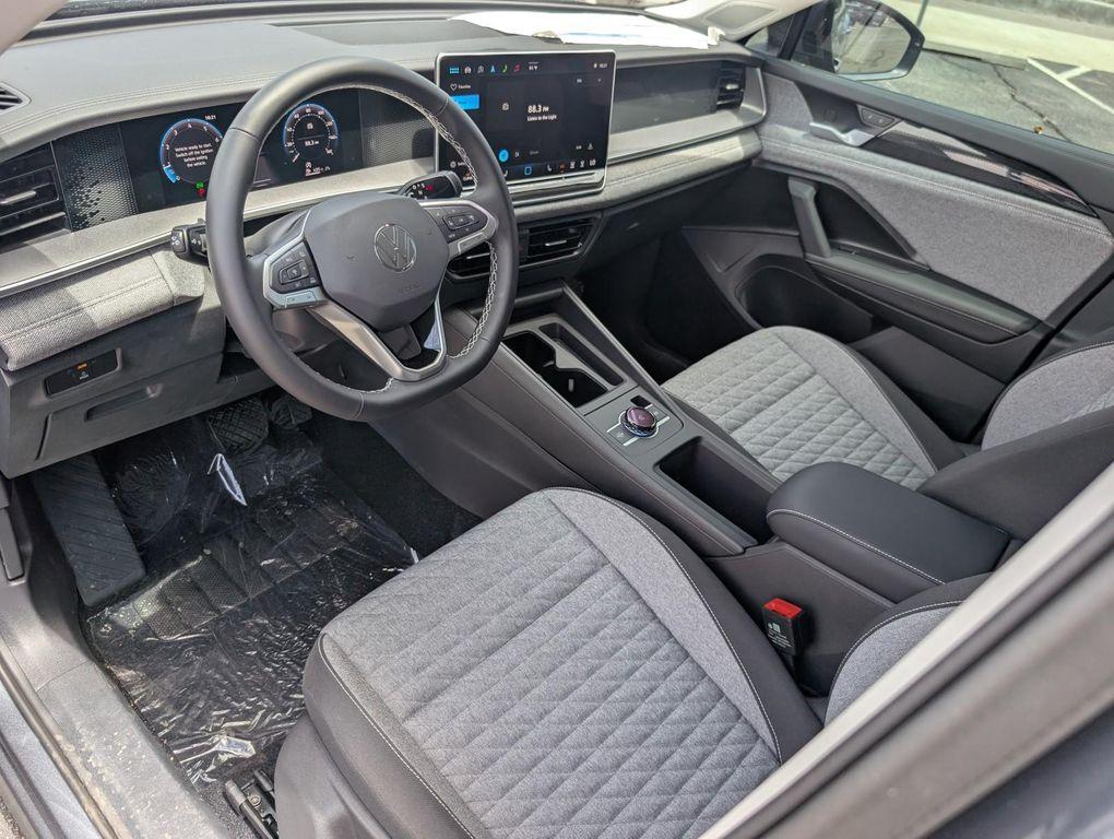 new 2025 Volkswagen Tiguan car, priced at $33,508