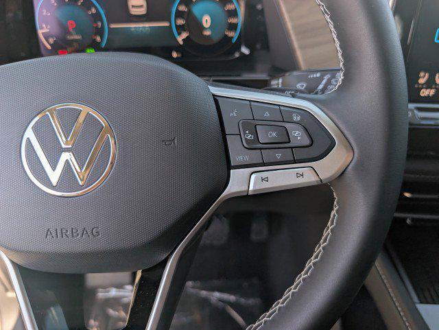 new 2025 Volkswagen Atlas car, priced at $43,221