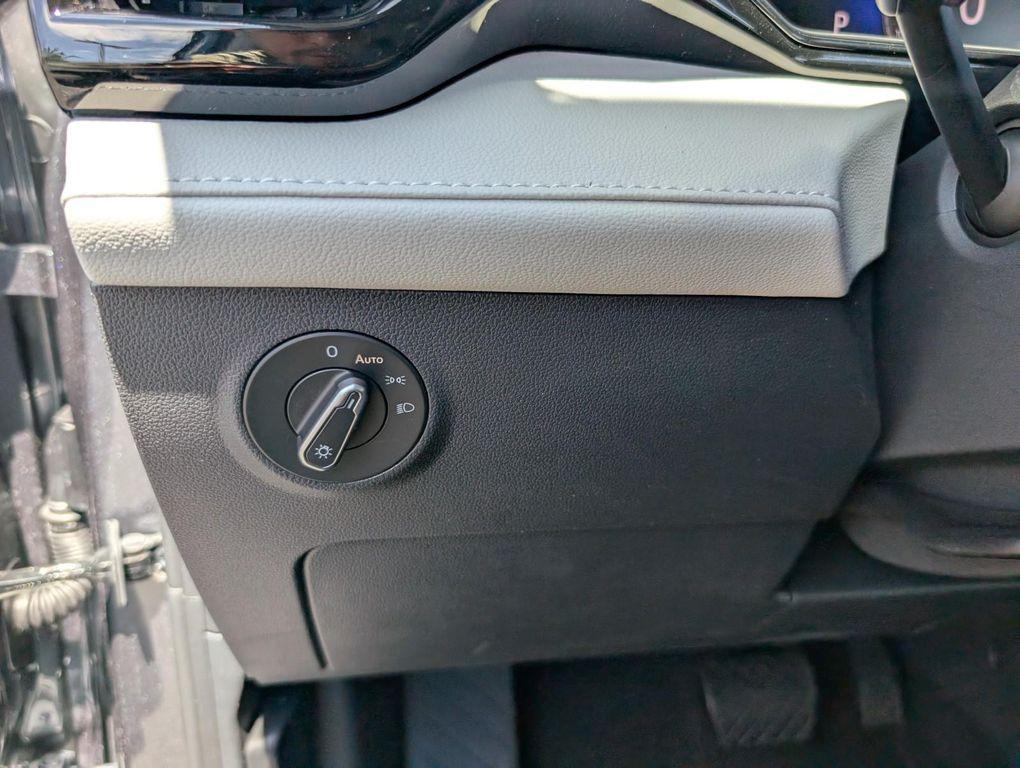 new 2025 Volkswagen Taos car, priced at $29,208
