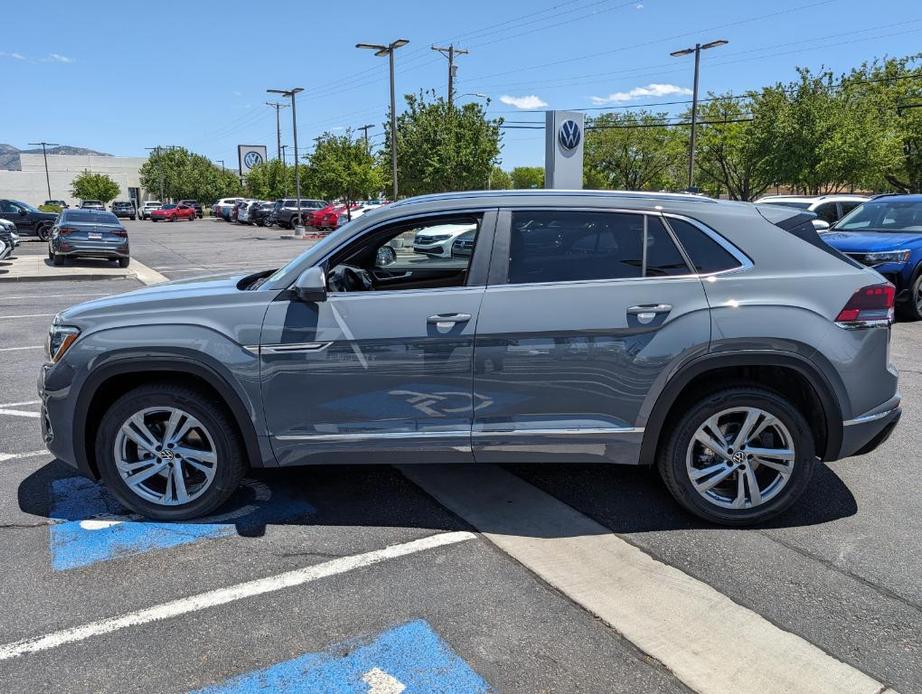 new 2024 Volkswagen Atlas Cross Sport car, priced at $48,375