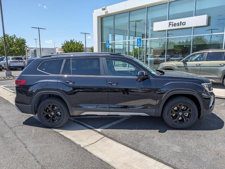 new 2024 Volkswagen Atlas car, priced at $47,112