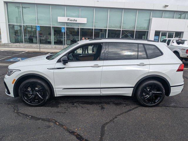 new 2024 Volkswagen Tiguan car, priced at $35,018