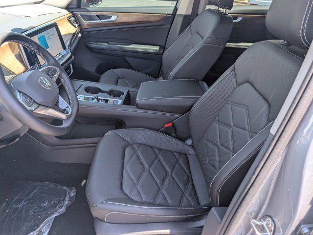 new 2025 Volkswagen Atlas car, priced at $40,937