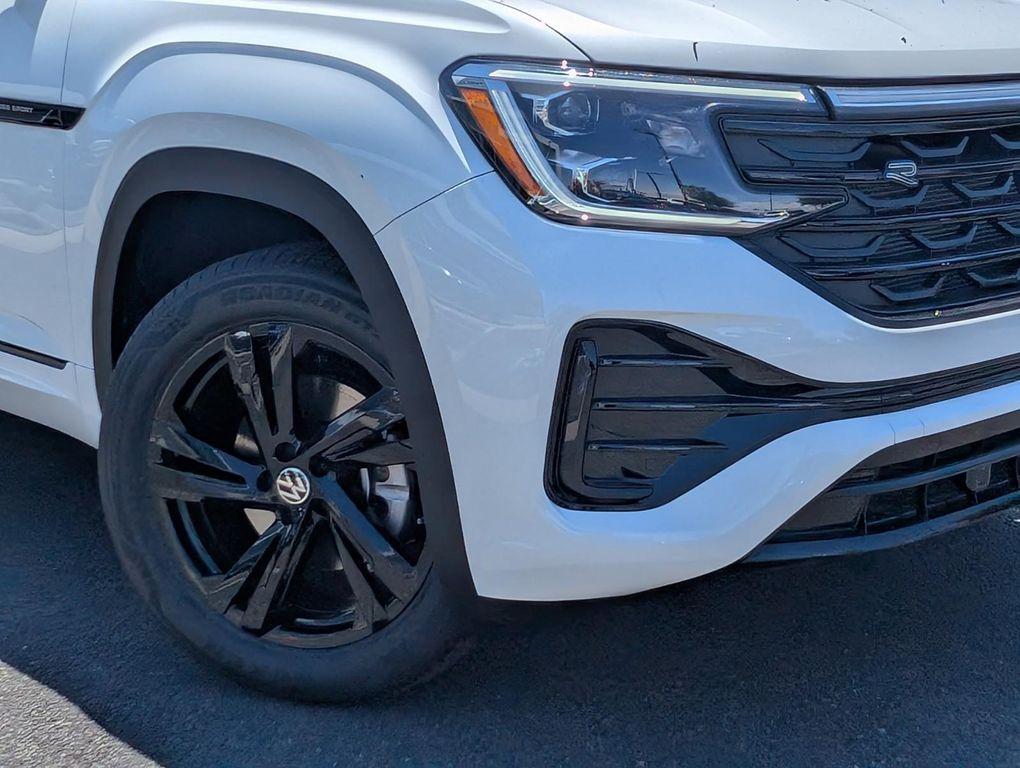 new 2025 Volkswagen Atlas Cross Sport car, priced at $53,447