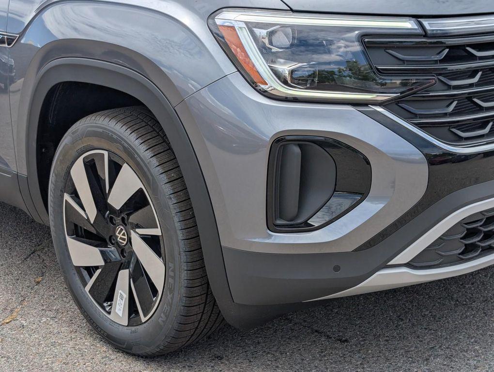 new 2025 Volkswagen Atlas Cross Sport car, priced at $47,103