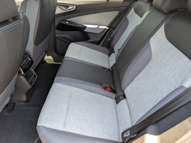 new 2025 Volkswagen ID.4 car, priced at $47,063