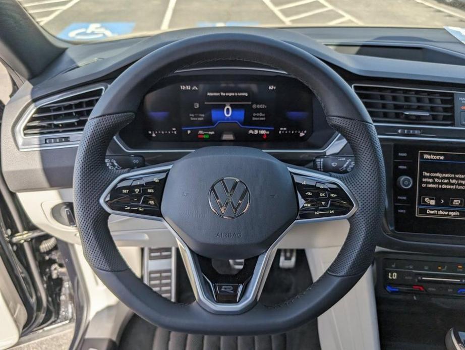 new 2024 Volkswagen Tiguan car, priced at $36,082