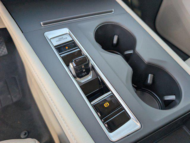 new 2025 Volkswagen Atlas car, priced at $38,136