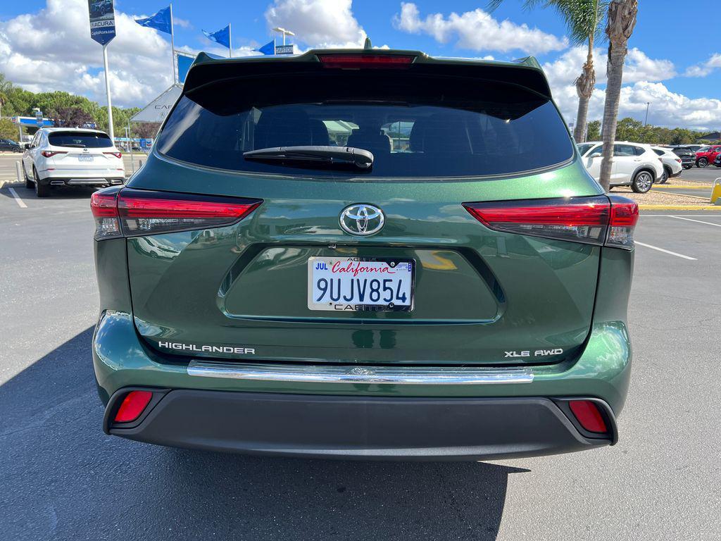 used 2023 Toyota Highlander car, priced at $33,350