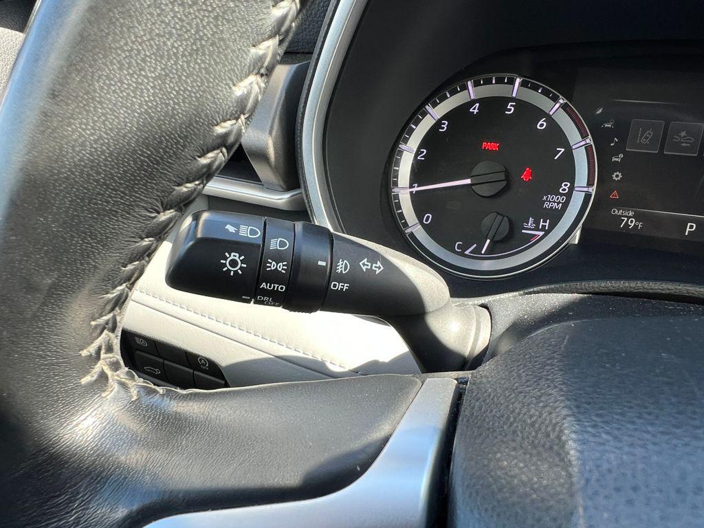 used 2023 Toyota Highlander car, priced at $33,350