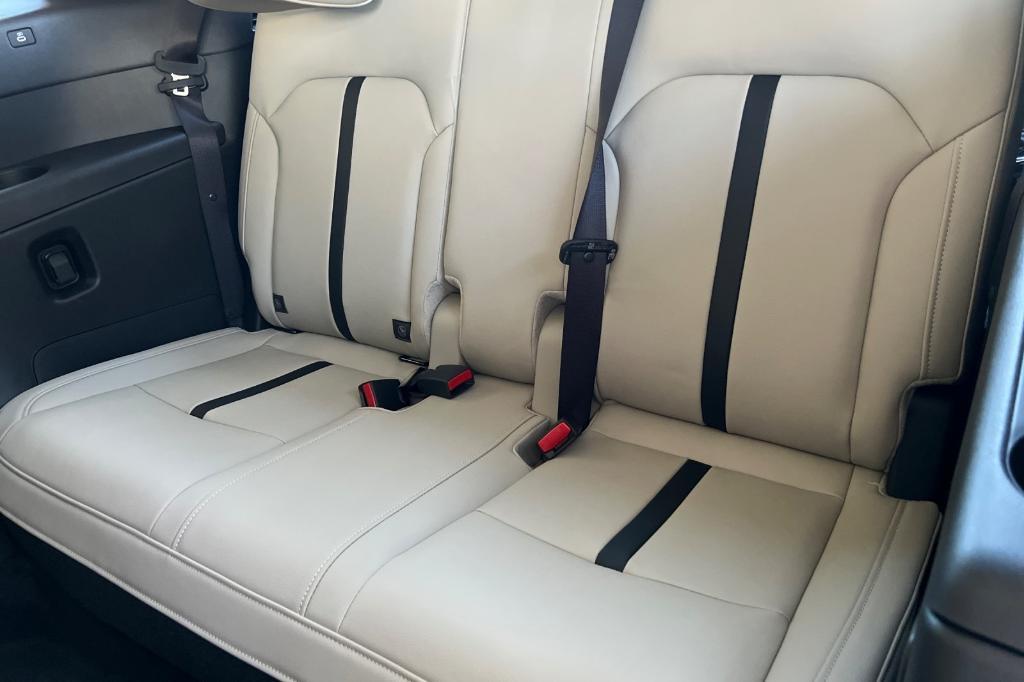 new 2025 Mazda CX-90 car, priced at $48,975