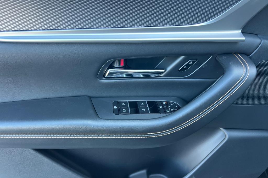 new 2025 Mazda CX-90 PHEV car, priced at $59,630