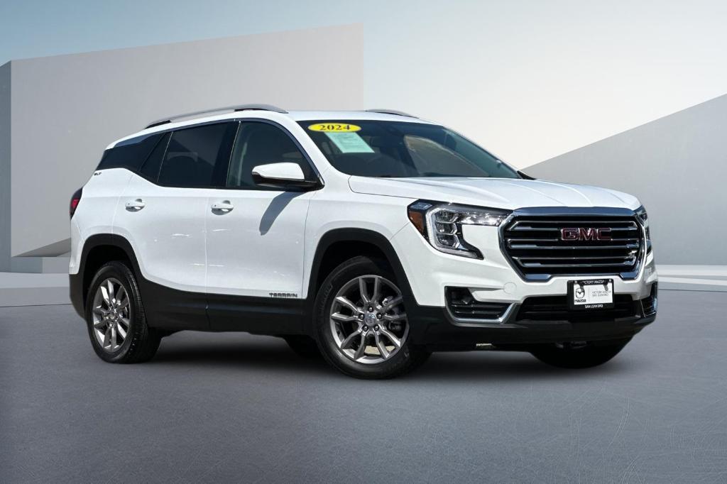 used 2024 GMC Terrain car, priced at $27,991