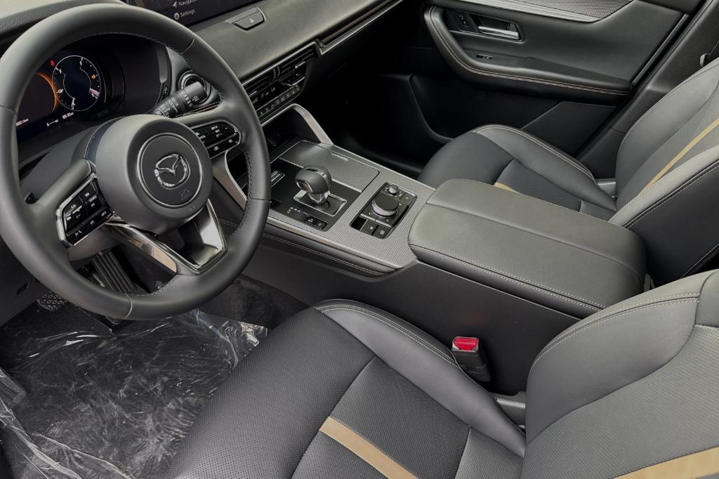 new 2025 Mazda CX-70 PHEV car, priced at $60,070