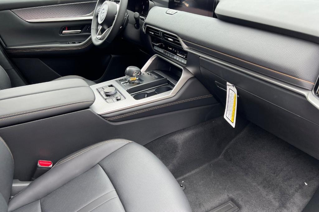 new 2025 Mazda CX-90 PHEV car, priced at $51,725