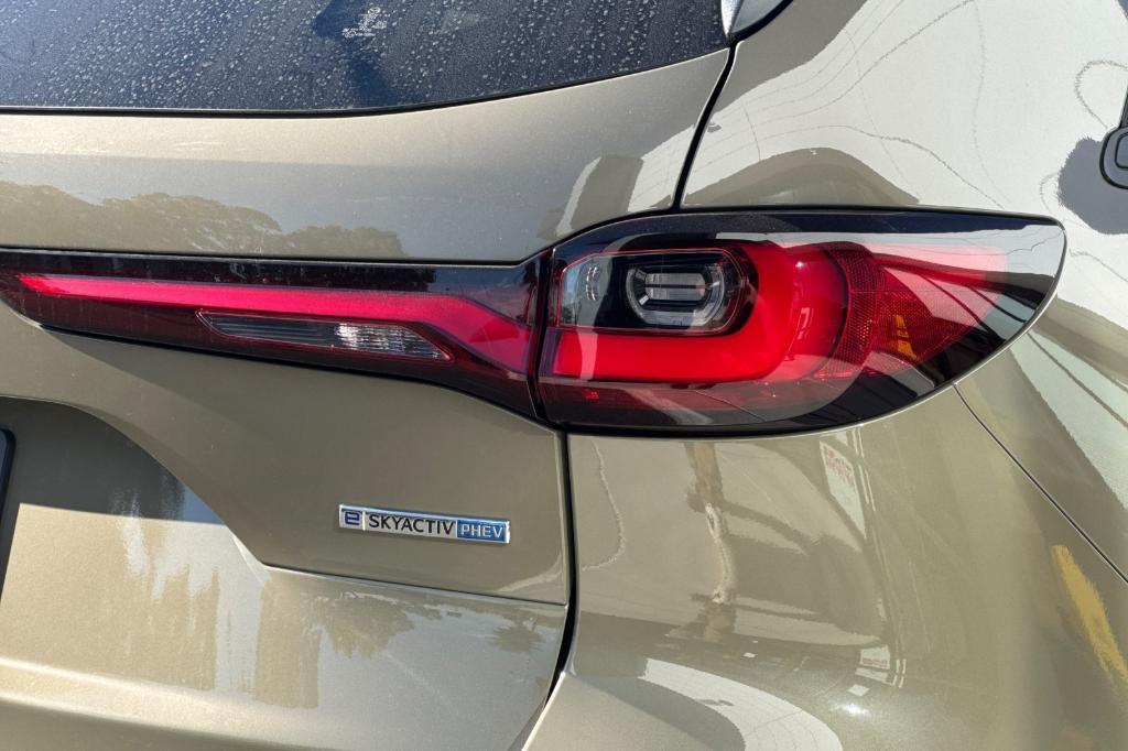 new 2025 Mazda CX-70 PHEV car, priced at $56,870