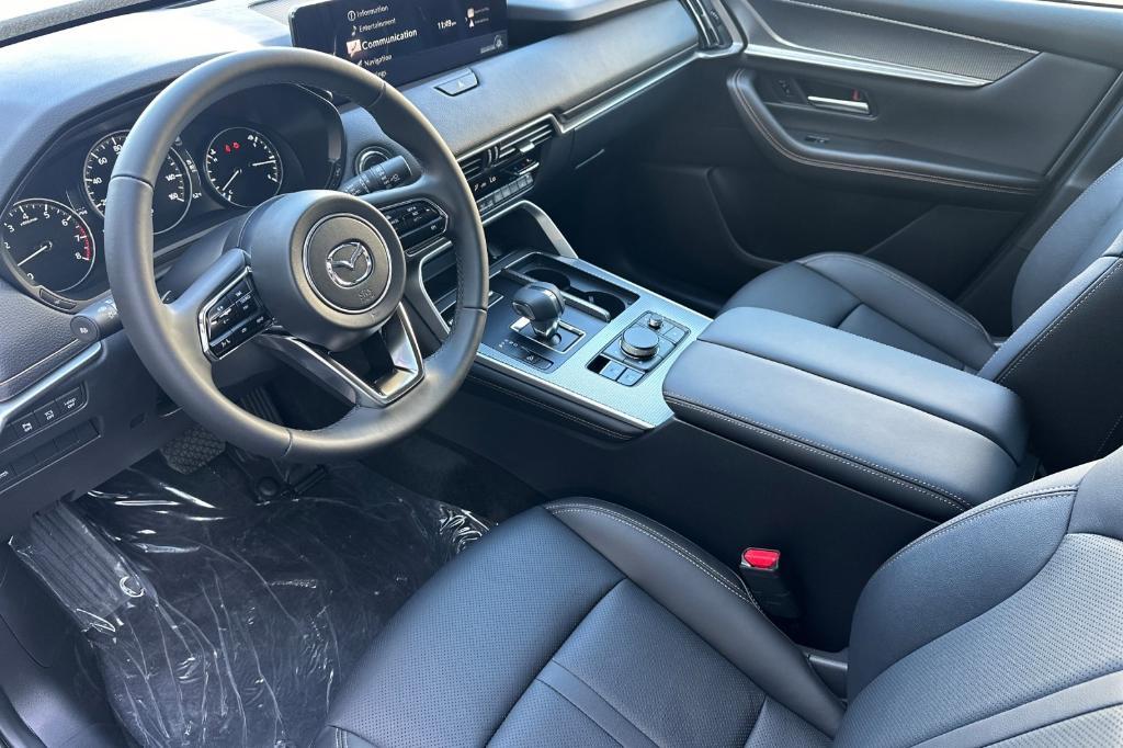 new 2025 Mazda CX-90 car, priced at $43,075