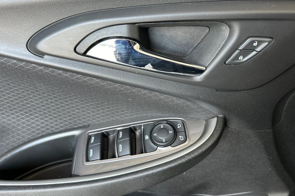 used 2023 Chevrolet Malibu car, priced at $18,991