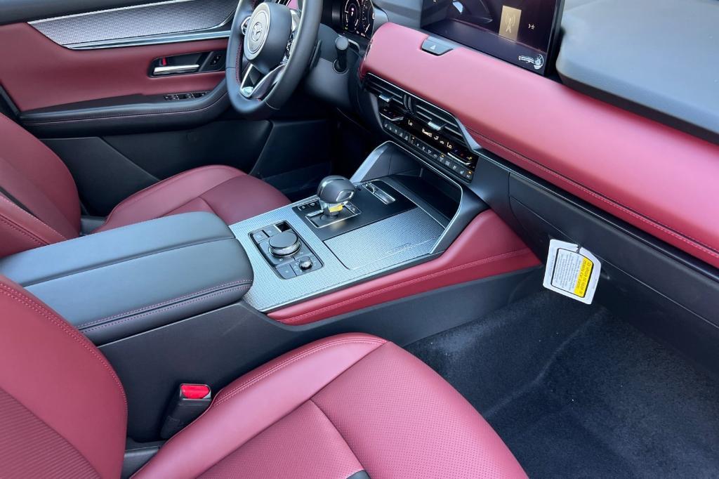 new 2025 Mazda CX-70 PHEV car, priced at $61,390