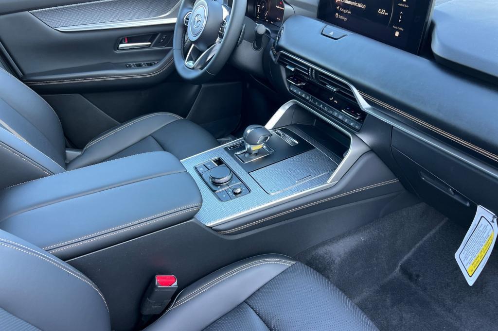 new 2025 Mazda CX-70 PHEV car, priced at $59,355