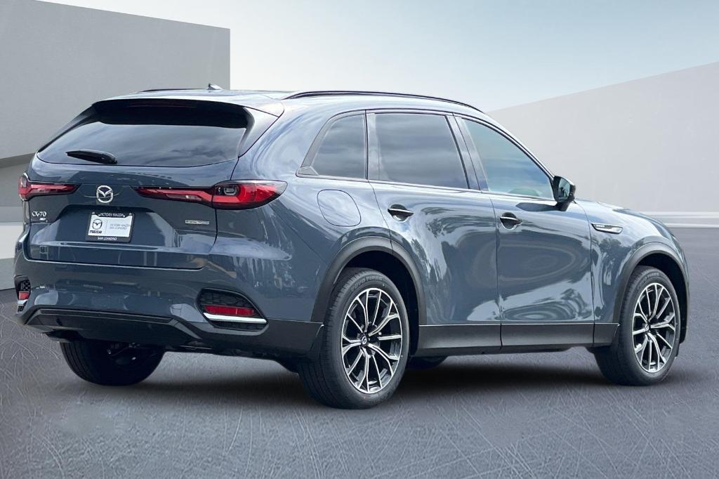 new 2025 Mazda CX-70 PHEV car, priced at $59,945