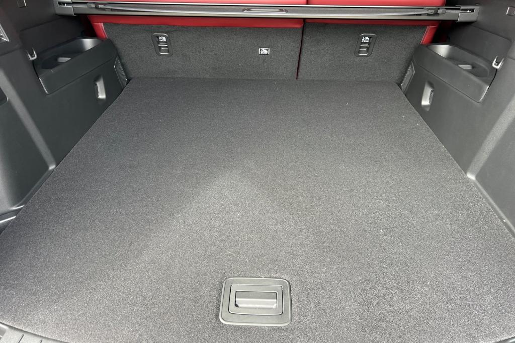 new 2025 Mazda CX-70 PHEV car, priced at $59,945