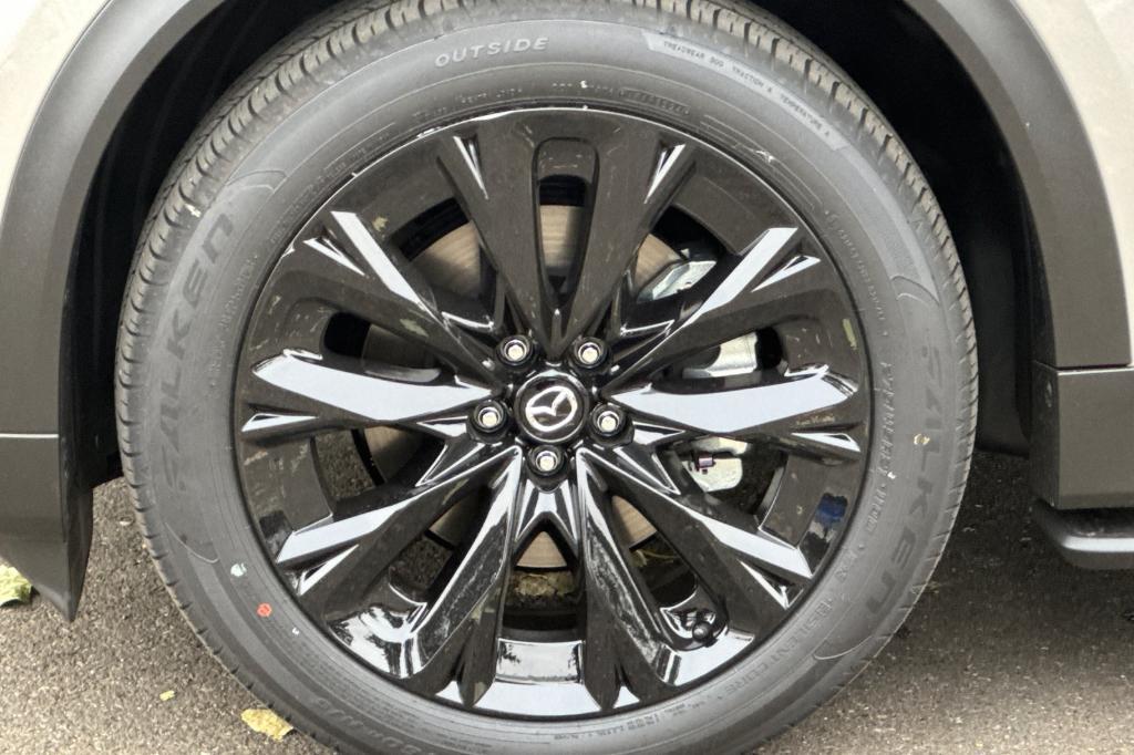 new 2025 Mazda CX-90 PHEV car, priced at $56,770