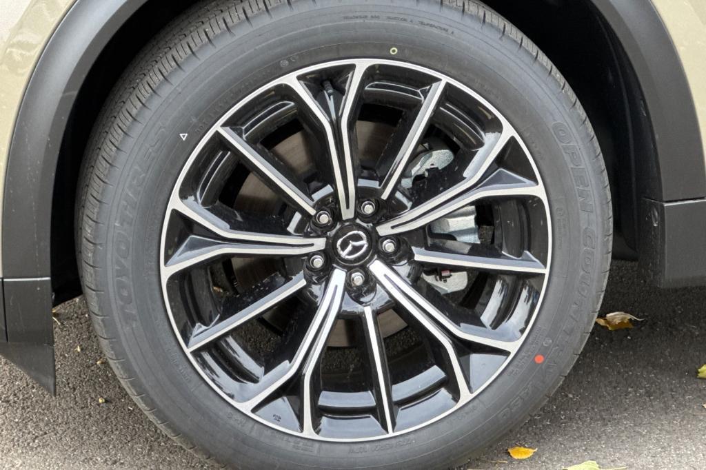 new 2025 Mazda CX-70 PHEV car, priced at $60,145