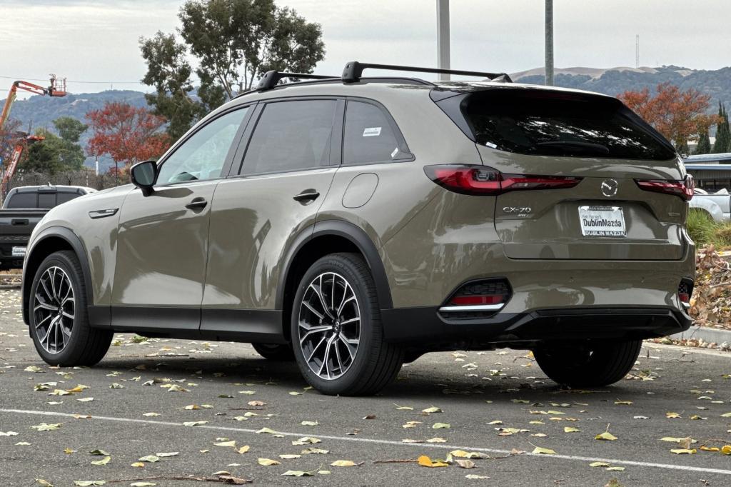 new 2025 Mazda CX-70 PHEV car, priced at $60,145