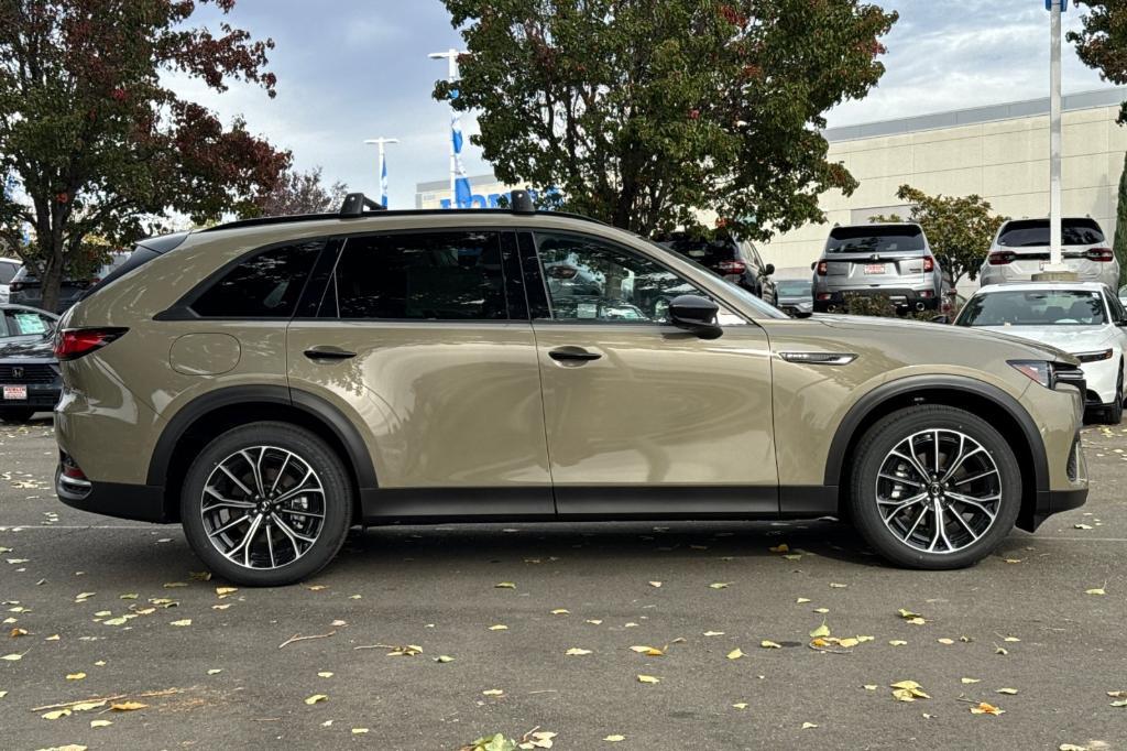 new 2025 Mazda CX-70 PHEV car, priced at $60,145