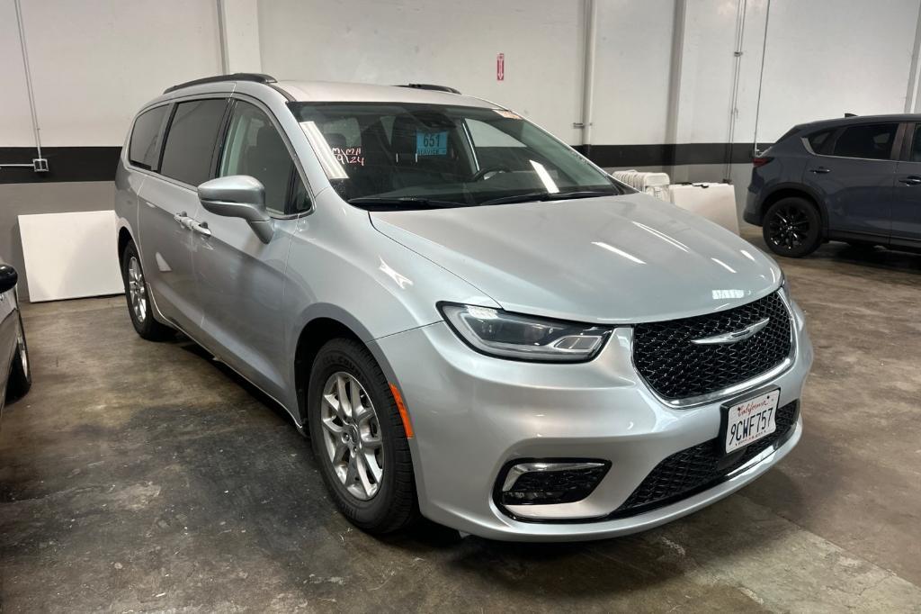 used 2022 Chrysler Pacifica car, priced at $20,888