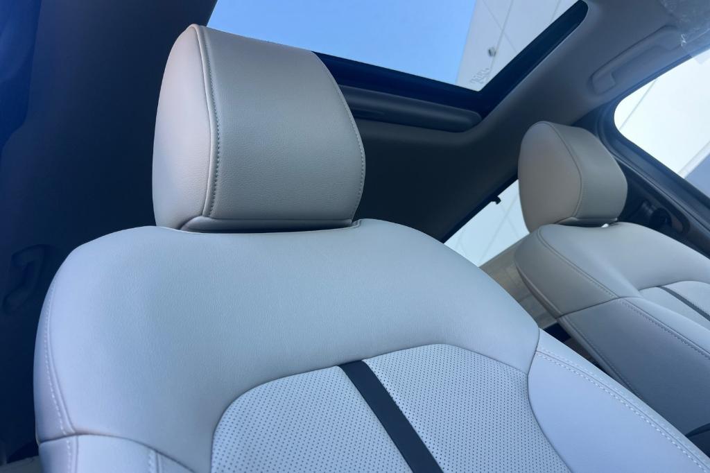 new 2025 Mazda CX-90 PHEV car, priced at $51,625