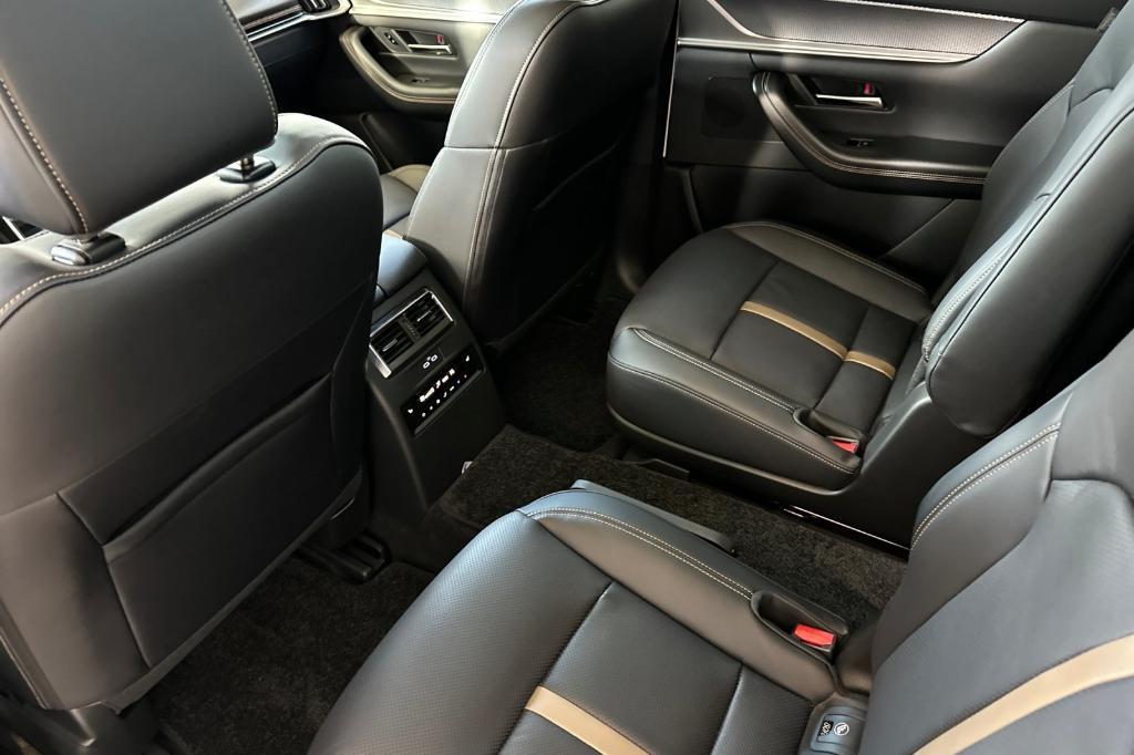 new 2025 Mazda CX-90 PHEV car, priced at $61,025
