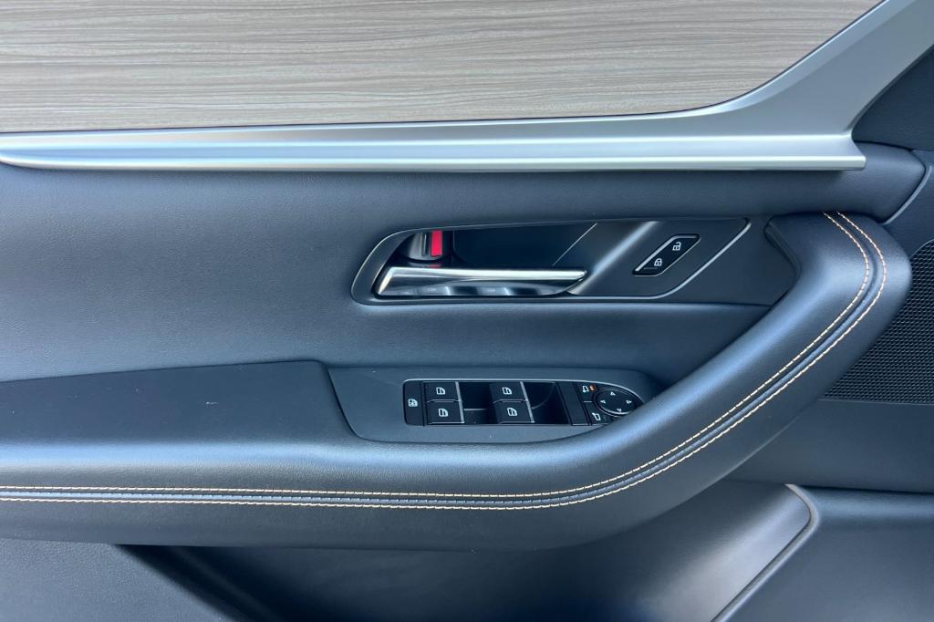 new 2025 Mazda CX-90 PHEV car, priced at $56,505