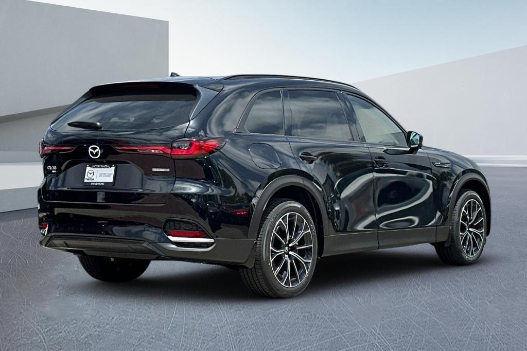 new 2025 Mazda CX-70 PHEV car, priced at $56,120