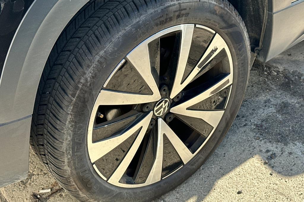 used 2024 Volkswagen Taos car, priced at $19,988