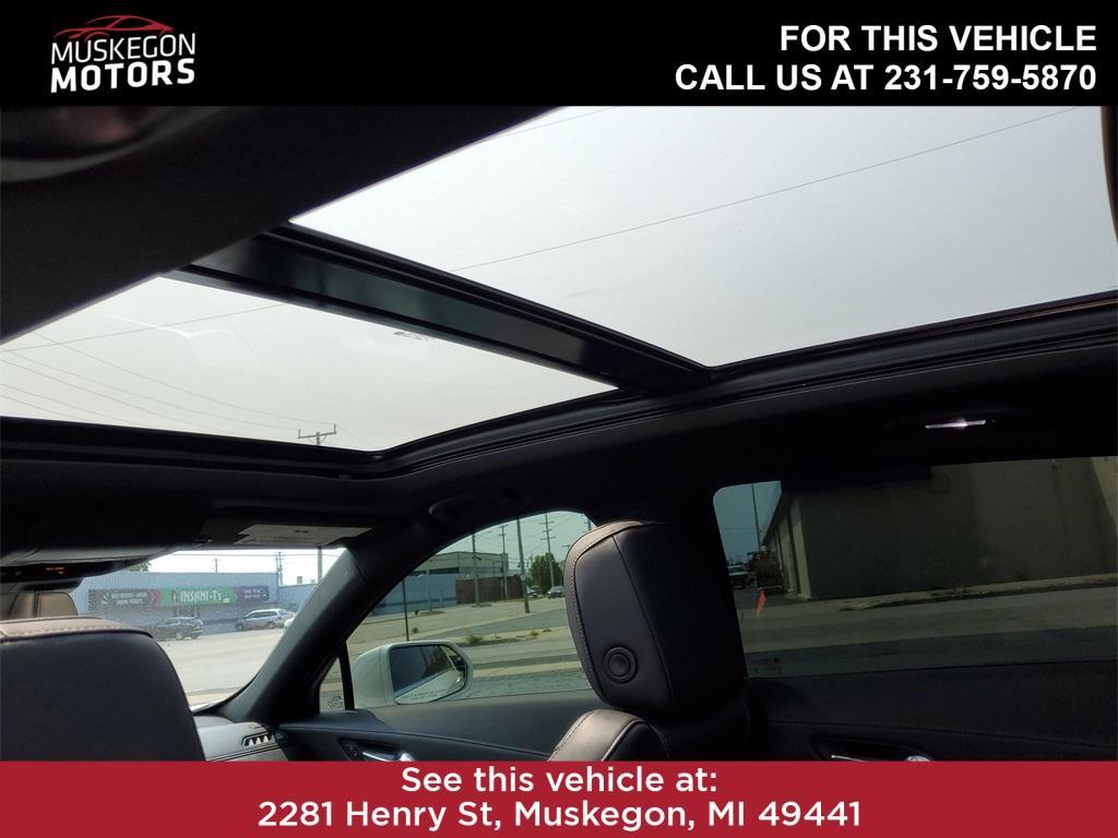 used 2019 Cadillac XT4 car, priced at $22,998