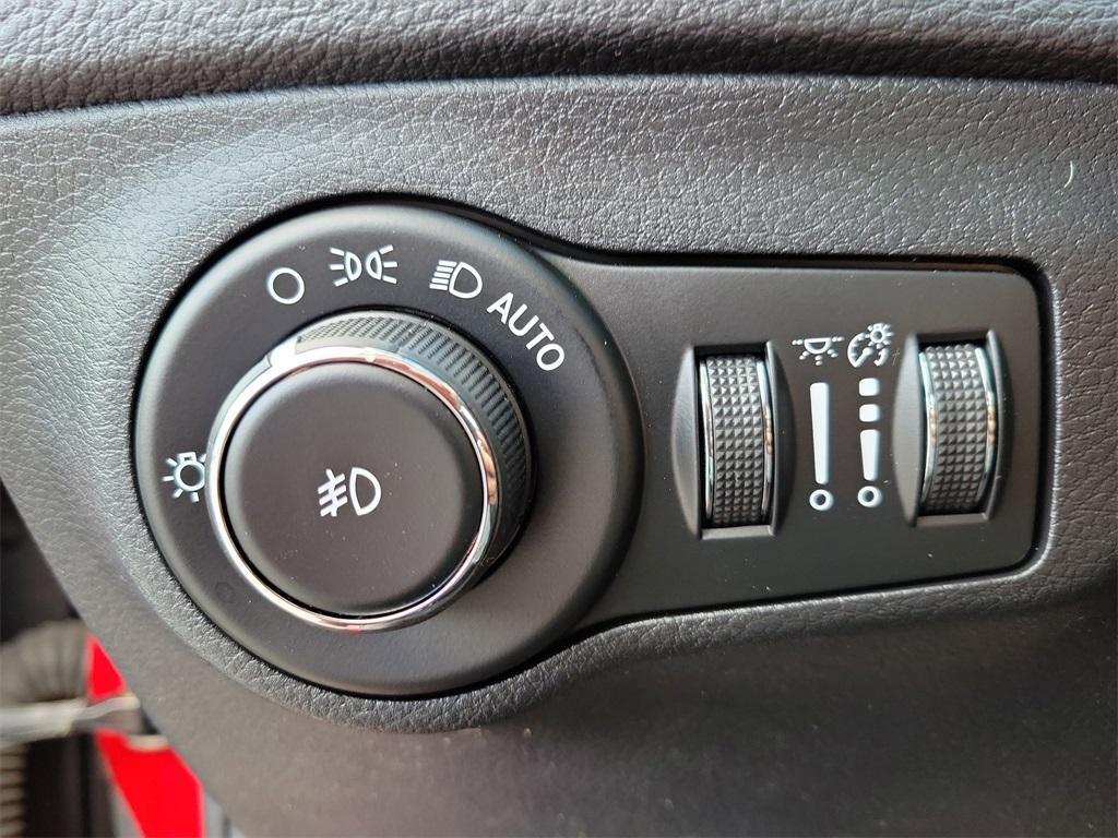 used 2018 Jeep Compass car, priced at $13,946