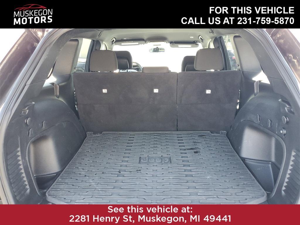 used 2021 Jeep Grand Cherokee car, priced at $26,546