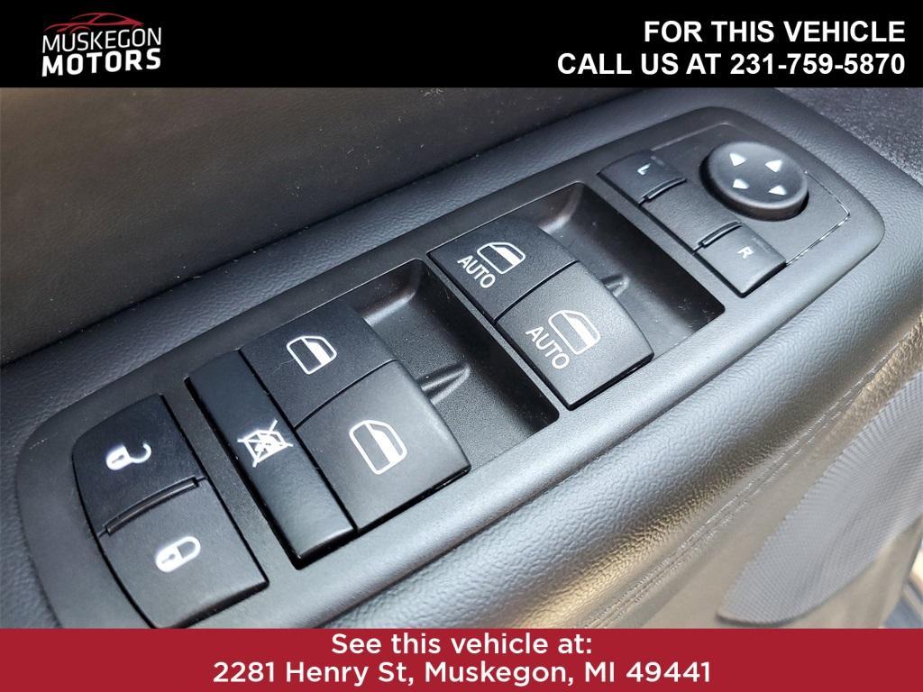 used 2021 Jeep Grand Cherokee car, priced at $26,546