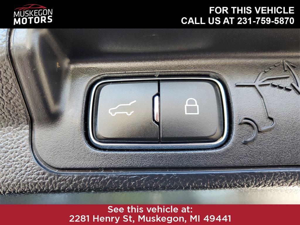 used 2021 Ford Explorer car, priced at $23,446