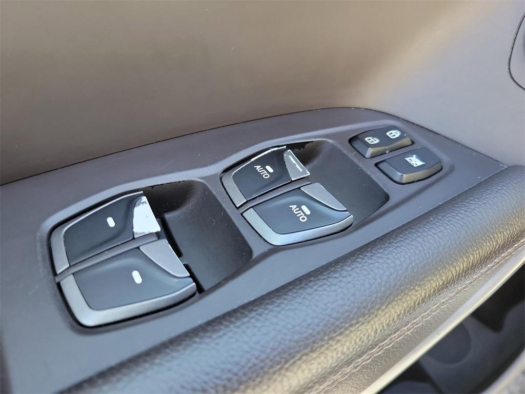 used 2017 Hyundai Santa Fe car, priced at $14,999
