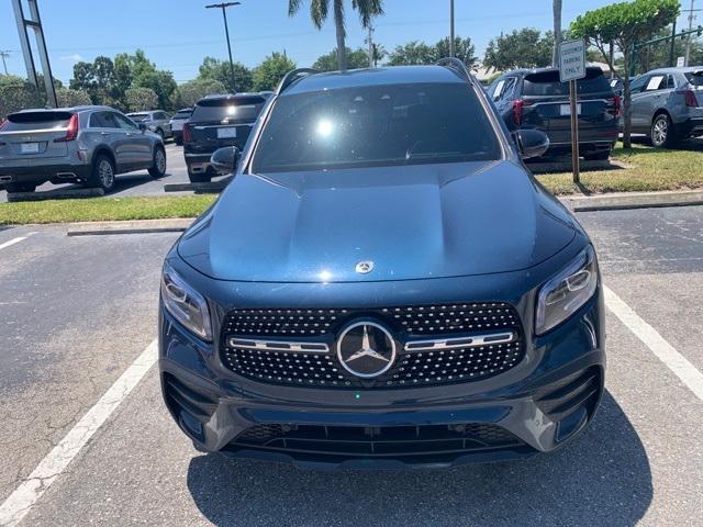 used 2022 Mercedes-Benz GLB 250 car, priced at $31,995