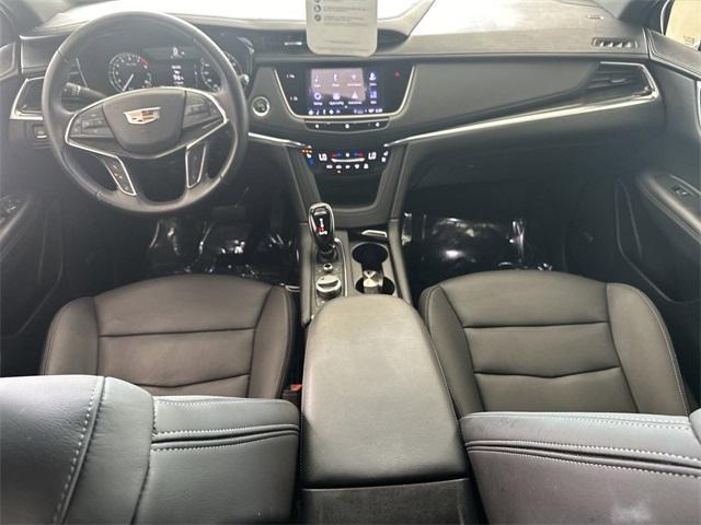 used 2021 Cadillac XT5 car, priced at $30,863