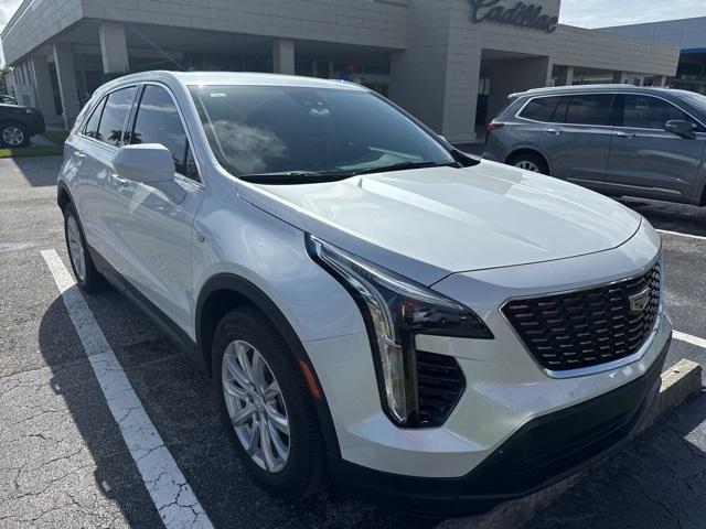 used 2022 Cadillac XT4 car, priced at $28,985