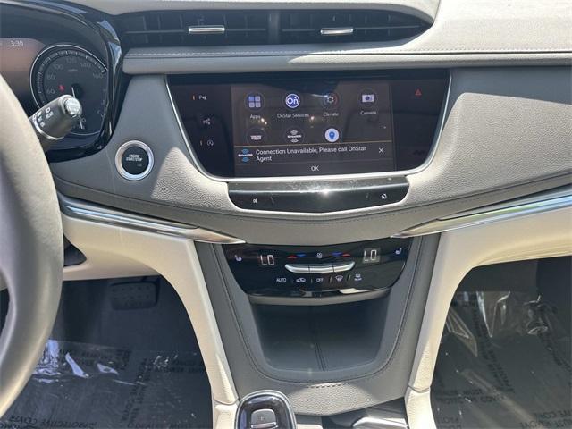 used 2023 Cadillac XT5 car, priced at $38,985