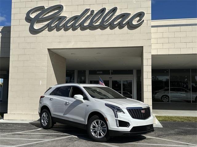 new 2025 Cadillac XT5 car, priced at $46,915