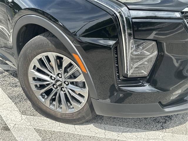 used 2024 Cadillac XT4 car, priced at $35,995